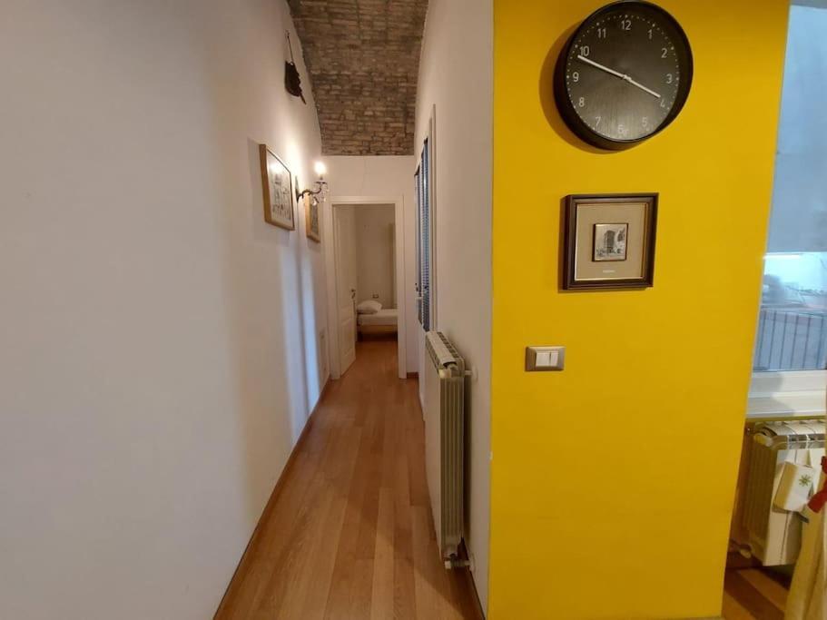 La Terrazza Lägenhet Trieste Exteriör bild